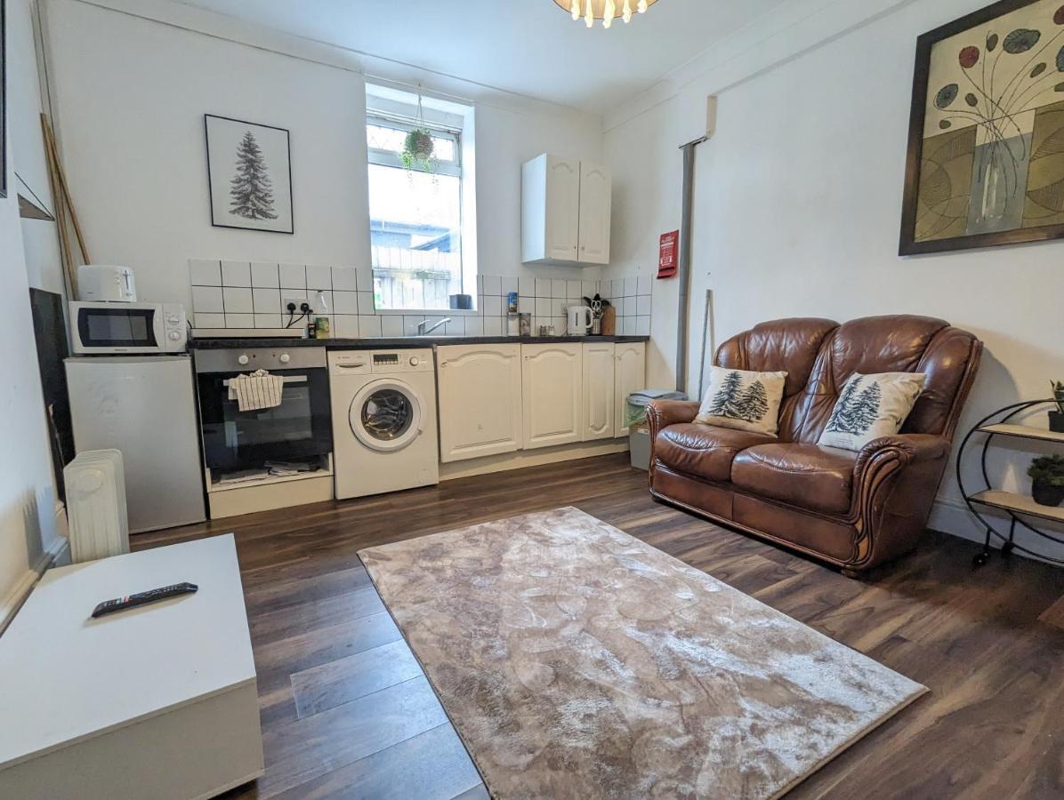 Whitchurch 1 Bedroom Apartment カーディフ エクステリア 写真